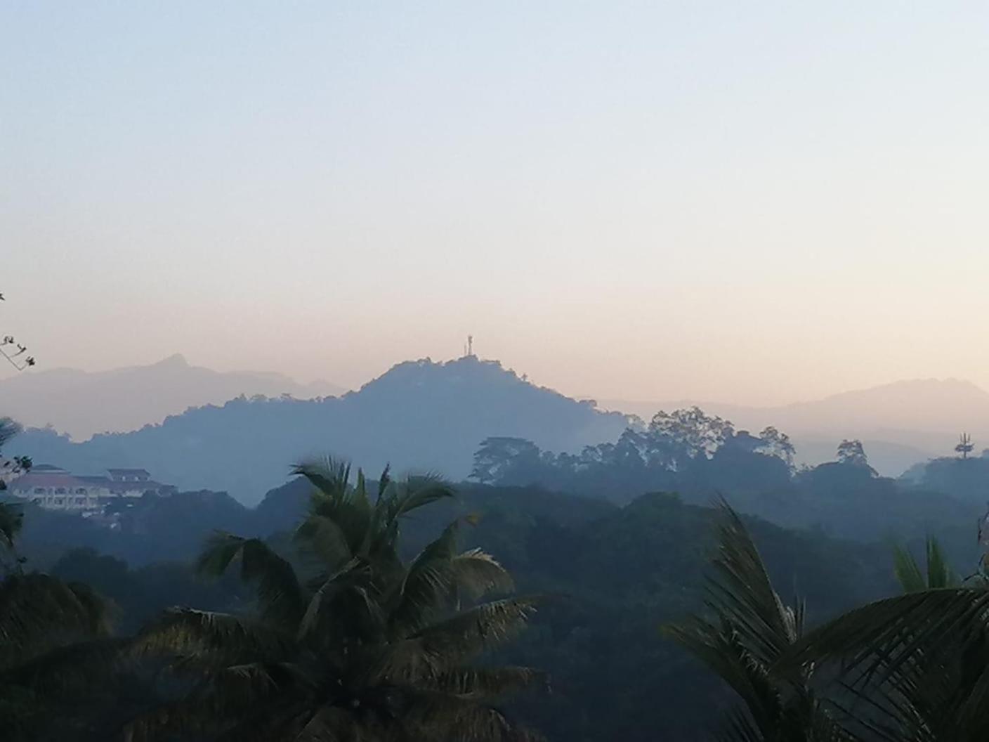 Shalom Appartement Peradeniya Buitenkant foto