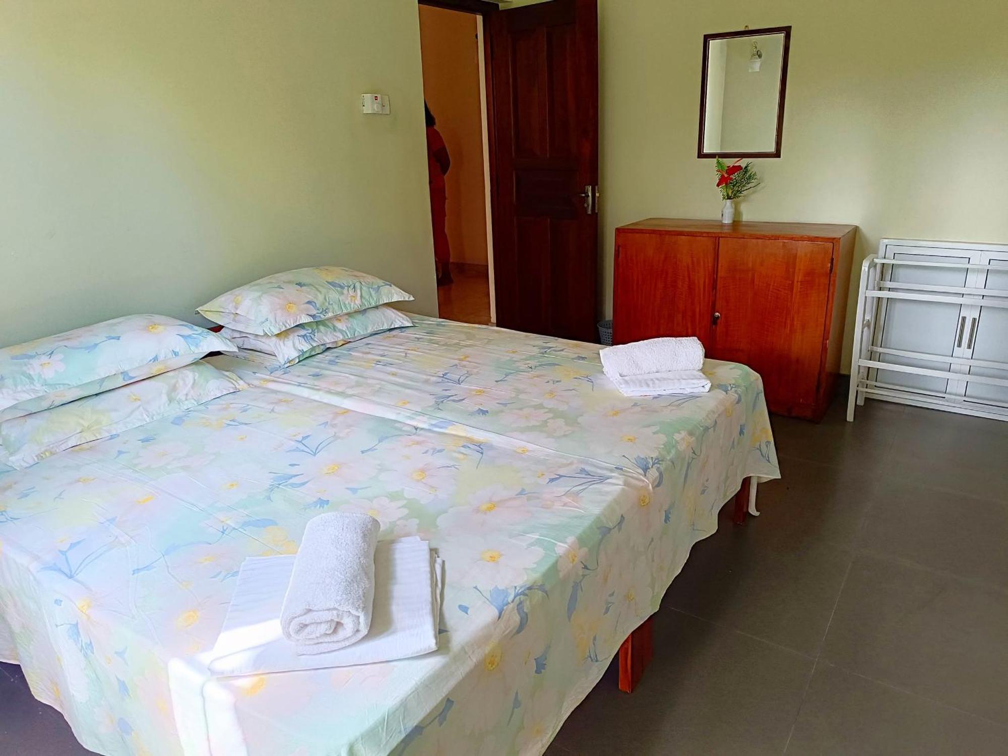Shalom Appartement Peradeniya Buitenkant foto